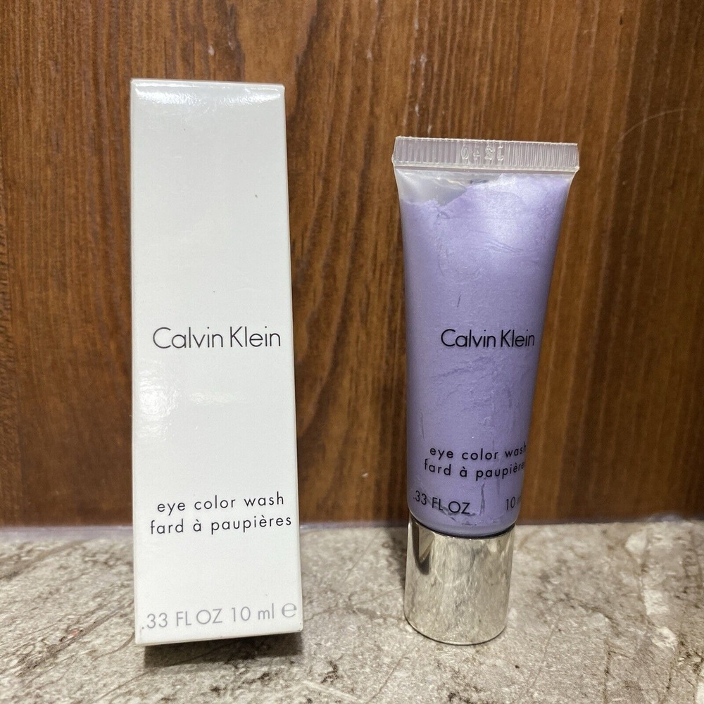 Calvin‎ Klein Eye Color Wash 15 Violet 0.33 fl.oz New Rare Shimmer Eyeshadow